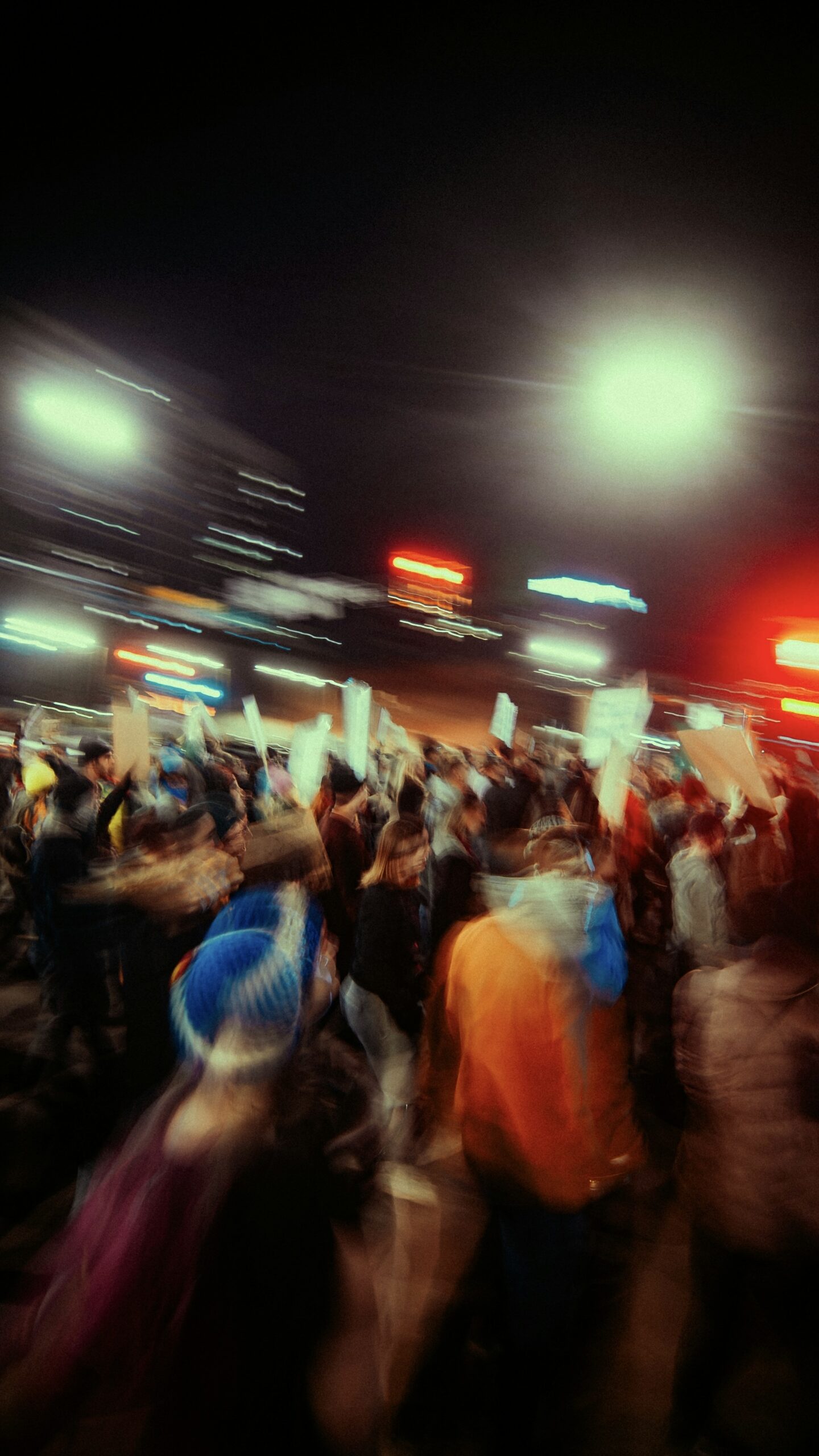 colin-lloyd-QOoVjO_6rnk-unsplash